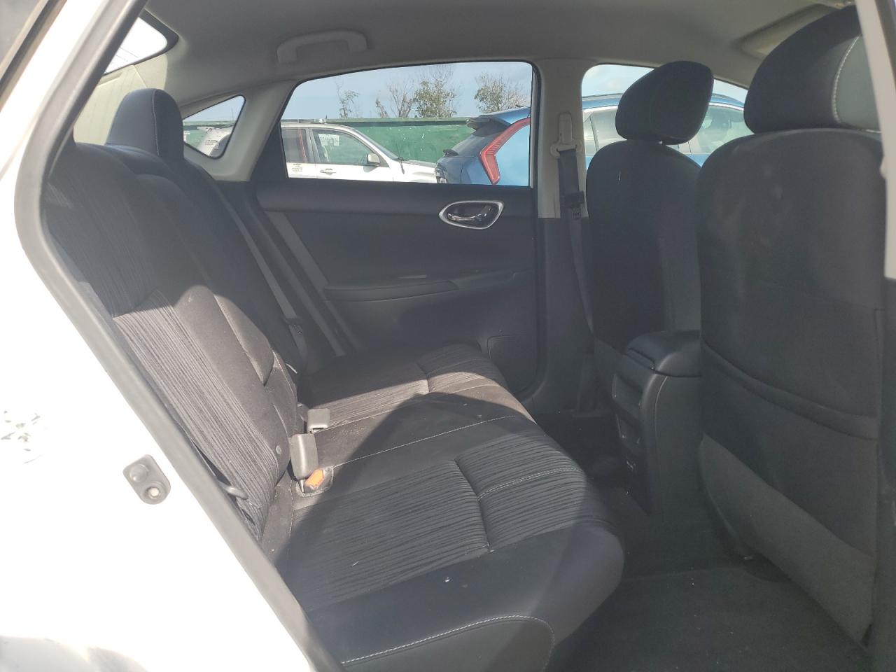 2018 Nissan Sentra - Image 10