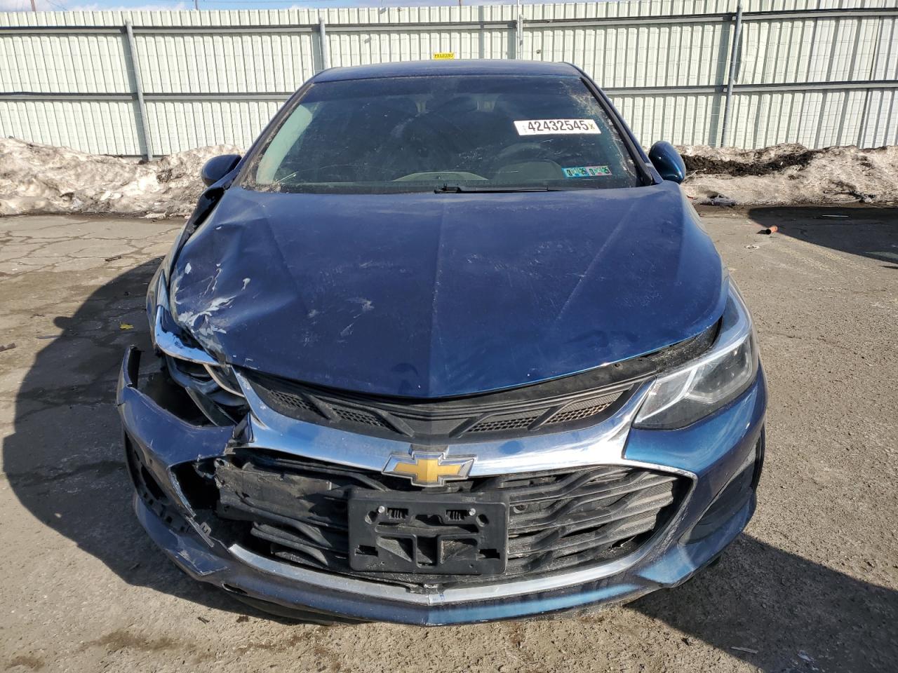 2019 Chevrolet Cruze - Image 5