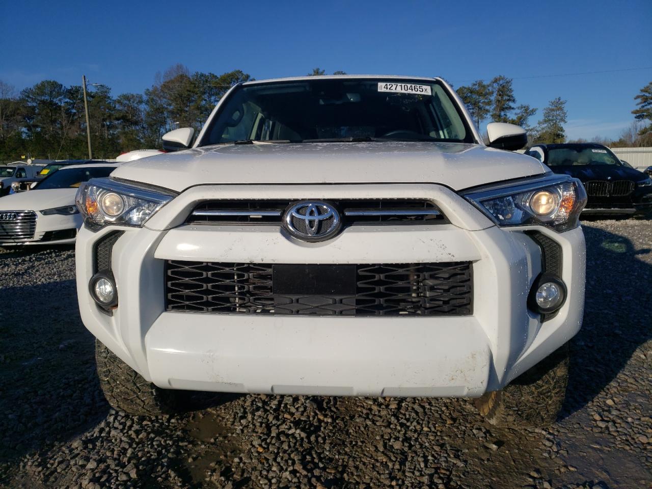 2020 Toyota 4Runner - Image 5