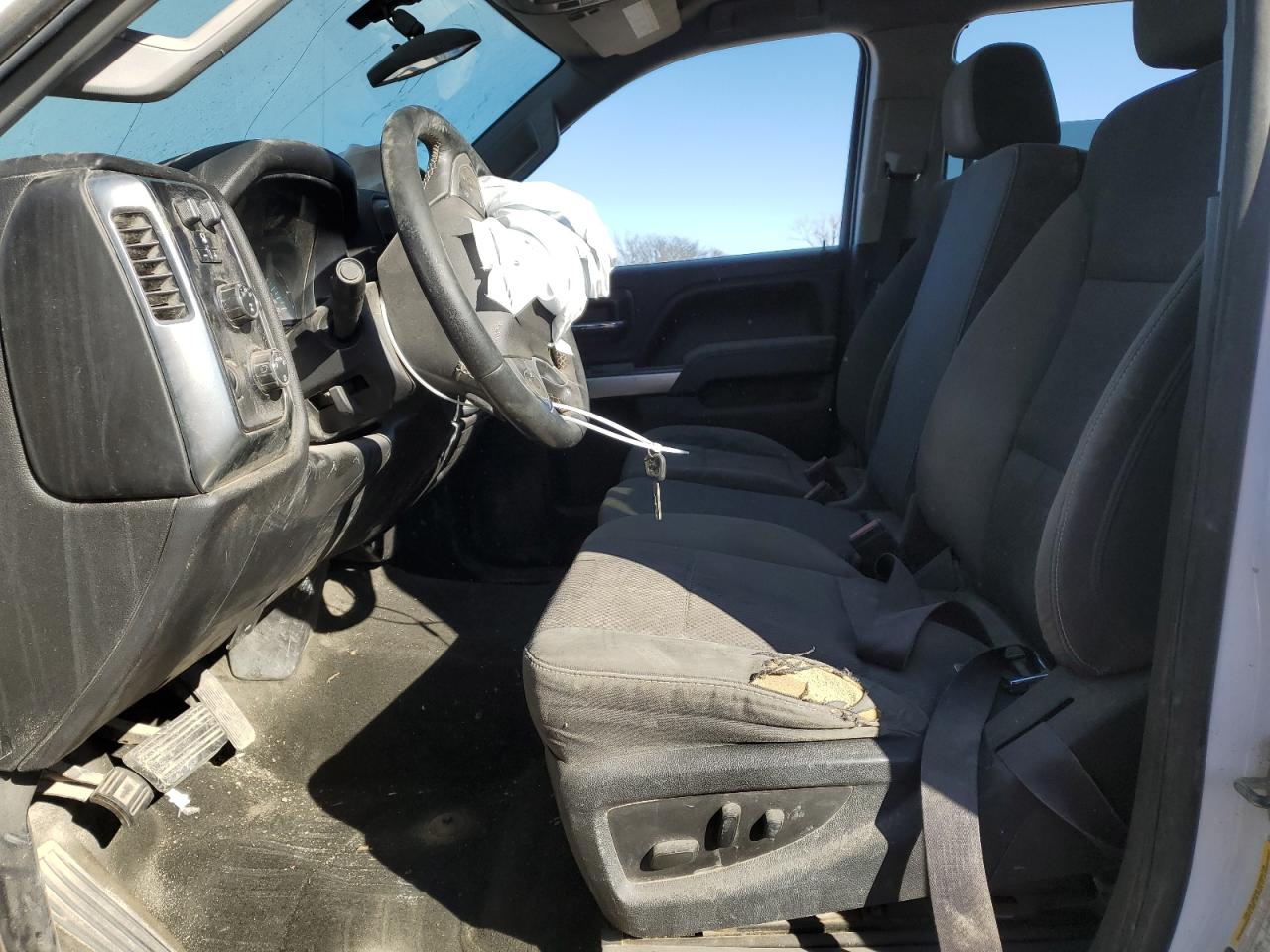 2016 Chevrolet Silverado - Image 7