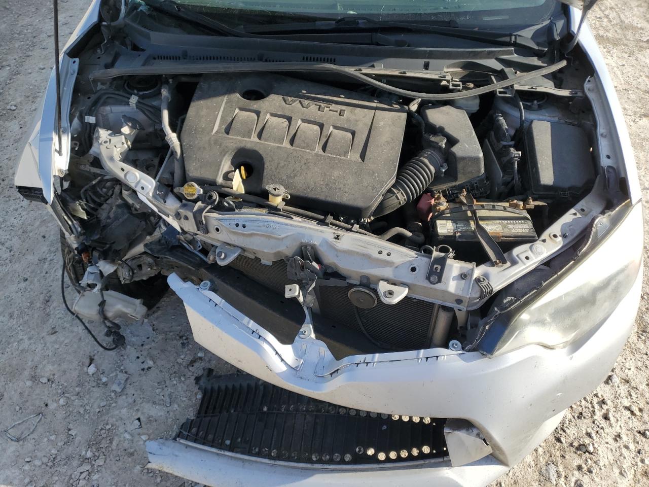 2015 Toyota Corolla - Image 11