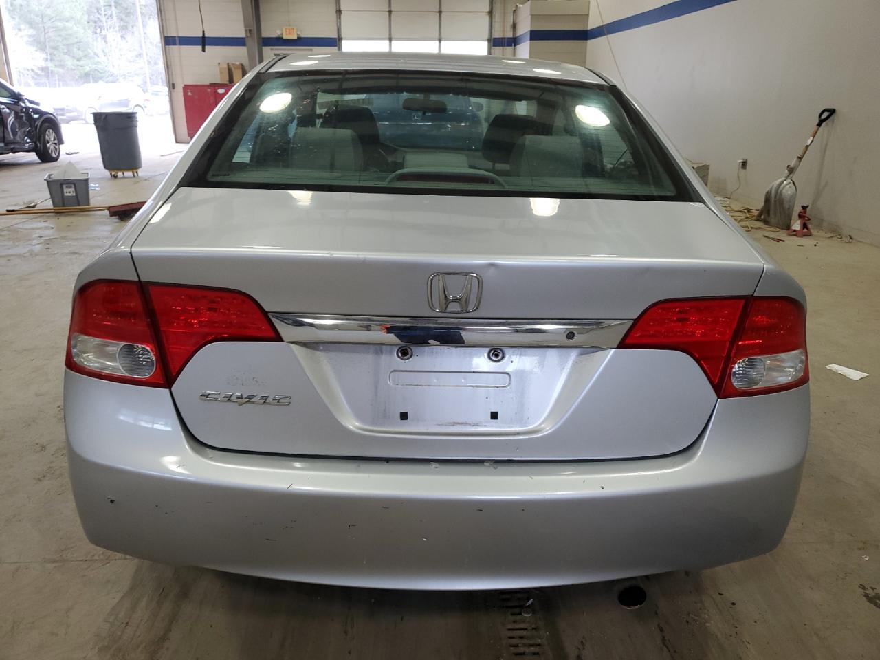 2010 Honda Civic - Image 6