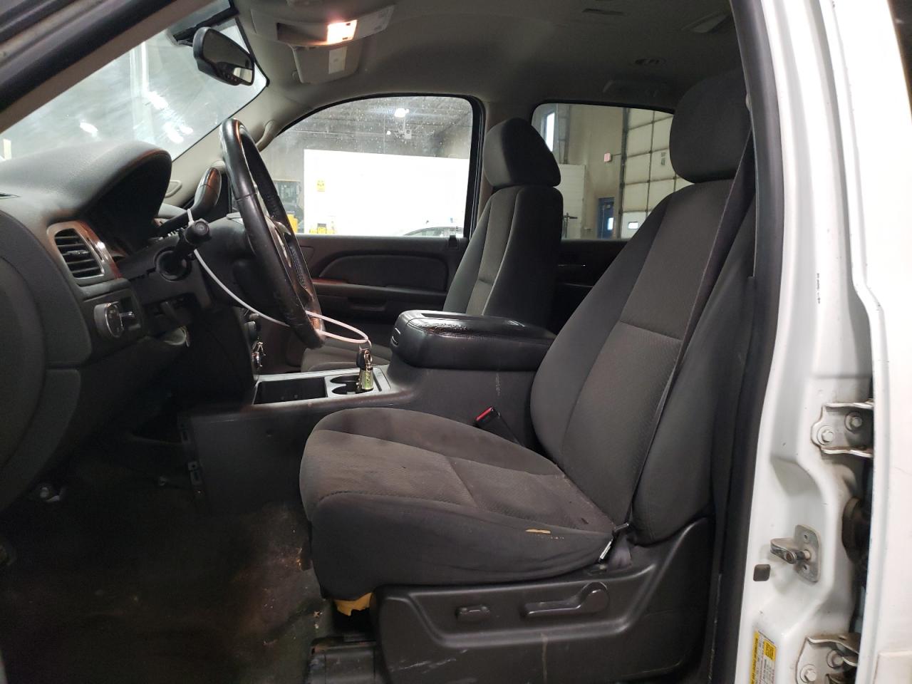 2007 GMC Yukon - Image 7