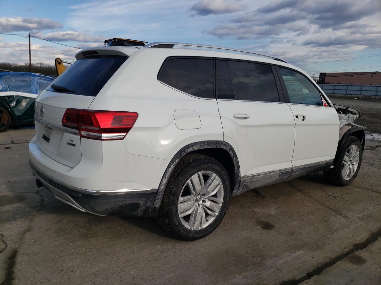 2019 Volkswagen Atlas - Image 3