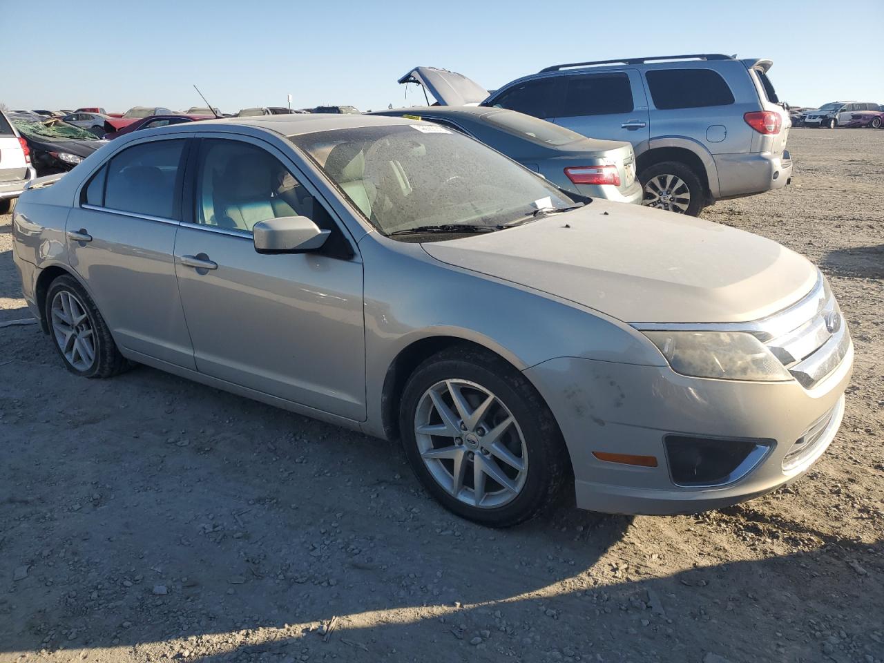 2010 Ford Fusion - Image 4