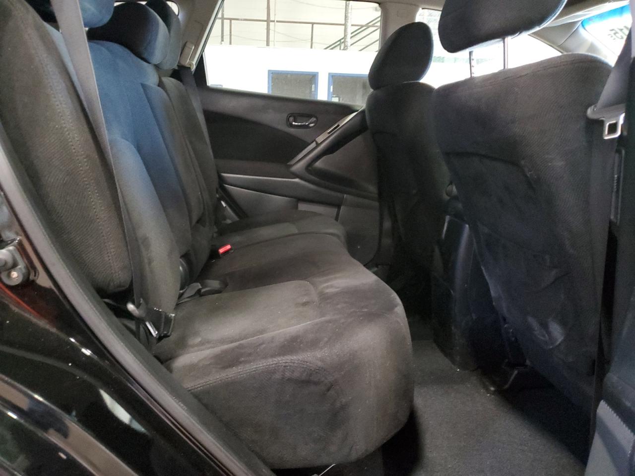 2011 Nissan Murano - Image 12