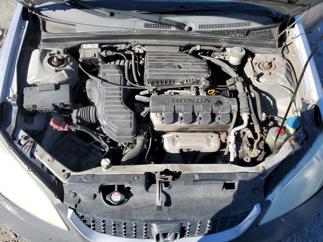 2005 Honda Civic - Image 11