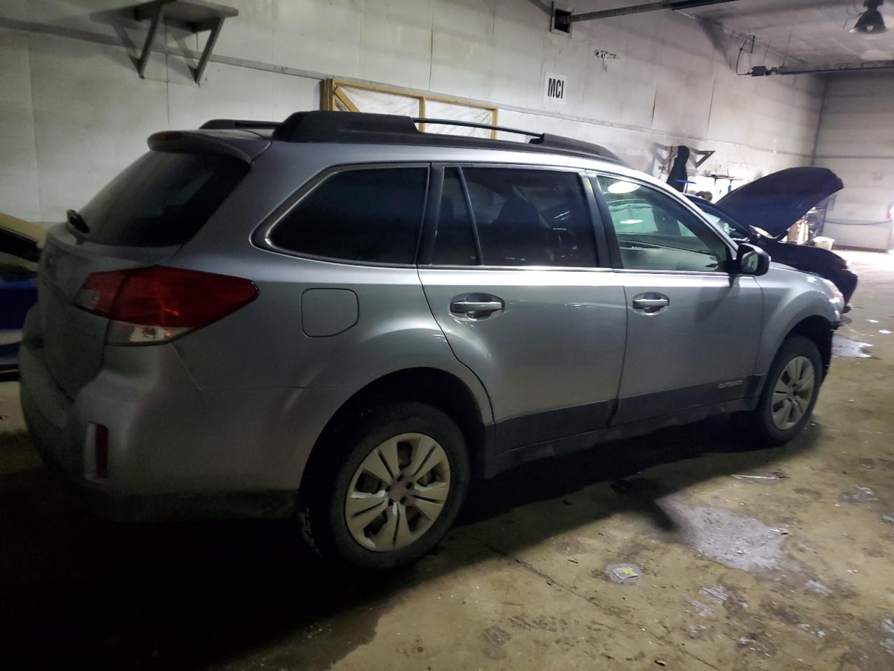 2013 Subaru Outback - Image 3