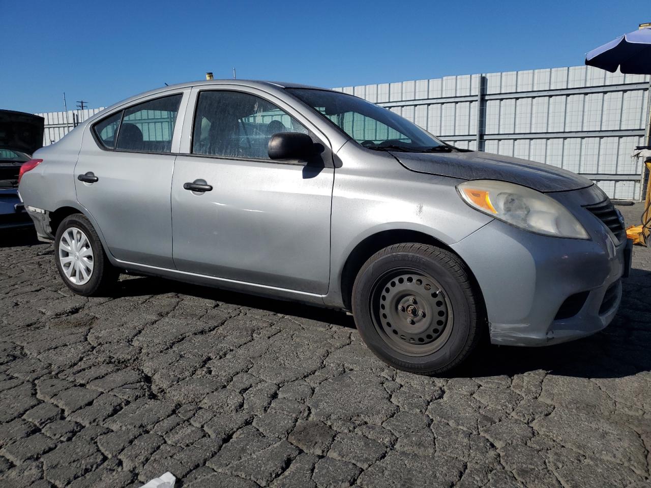 VIN 3N1CN7AP6EL867399 2014 NISSAN VERSA no.4