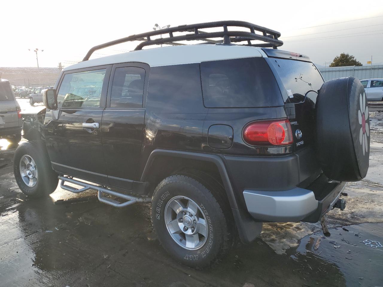 2008 Toyota FJ Cruiser - Image 2