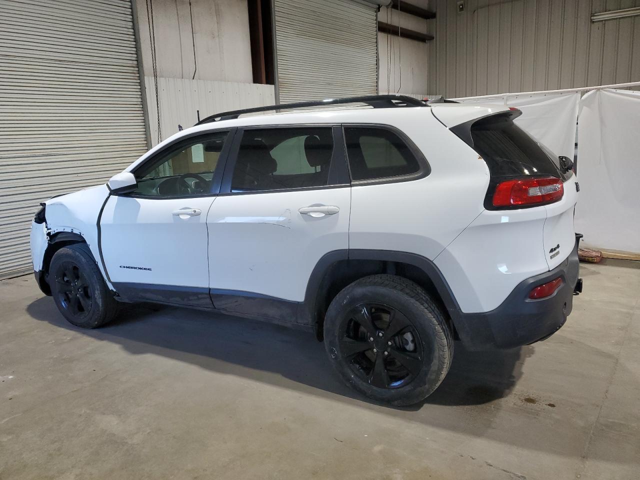 2016 Jeep Grand Cherokee - Image 2