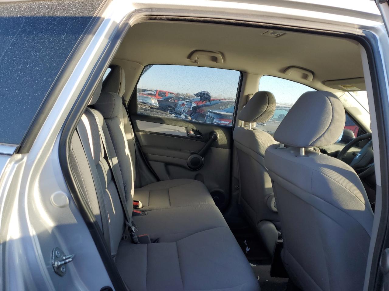 2010 Honda CR-V - Image 10
