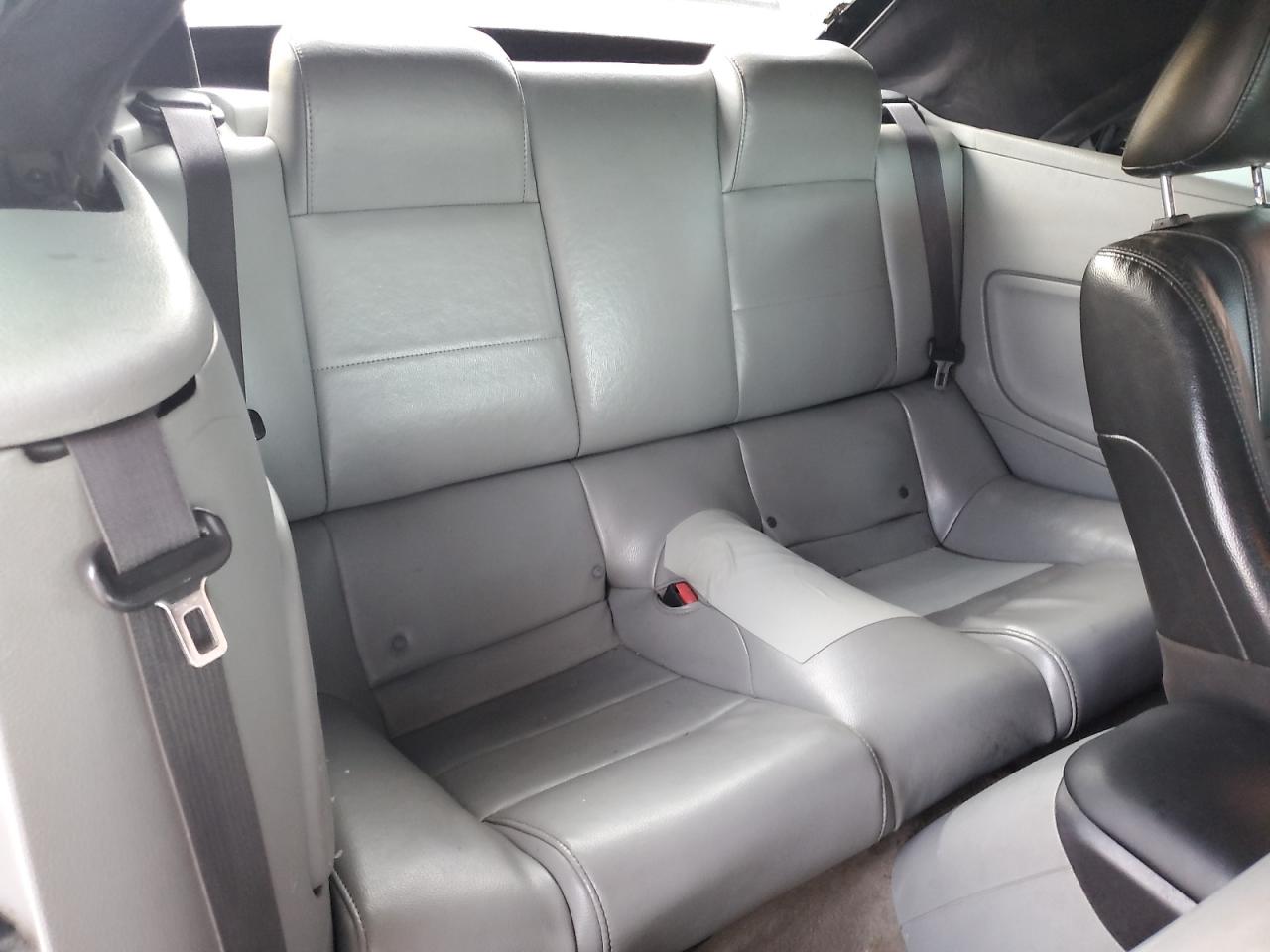 2007 Ford Mustang - Image 10