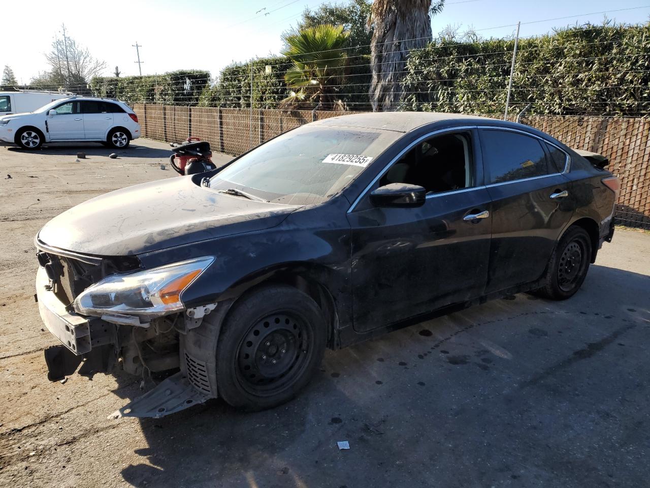 2014 Nissan Altima - Image 1