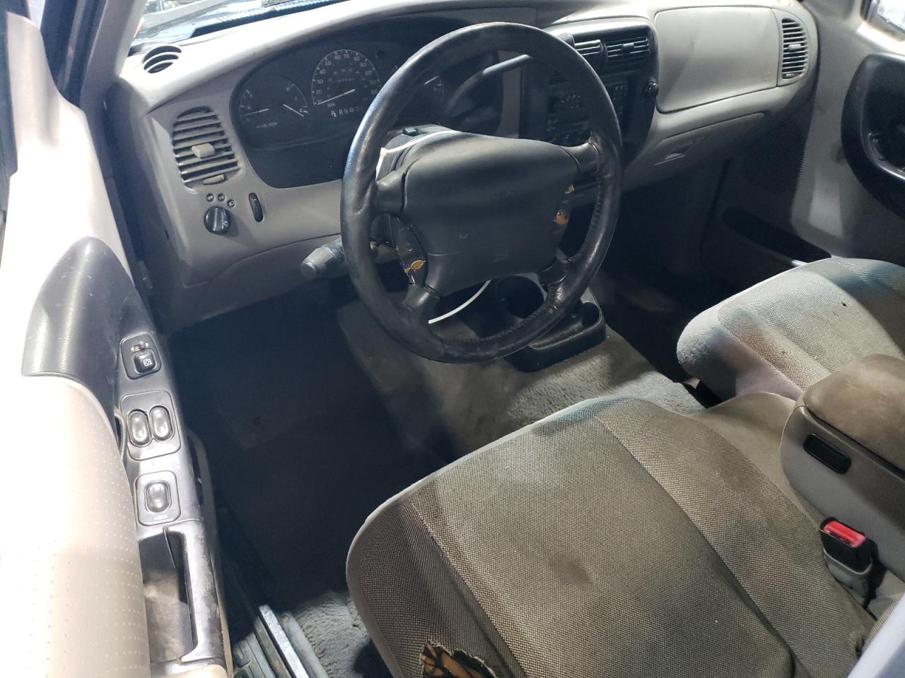 2000 Ford Ranger - Image 8