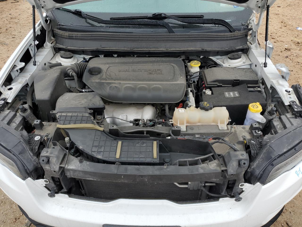 2019 Jeep Grand Cherokee - Image 12