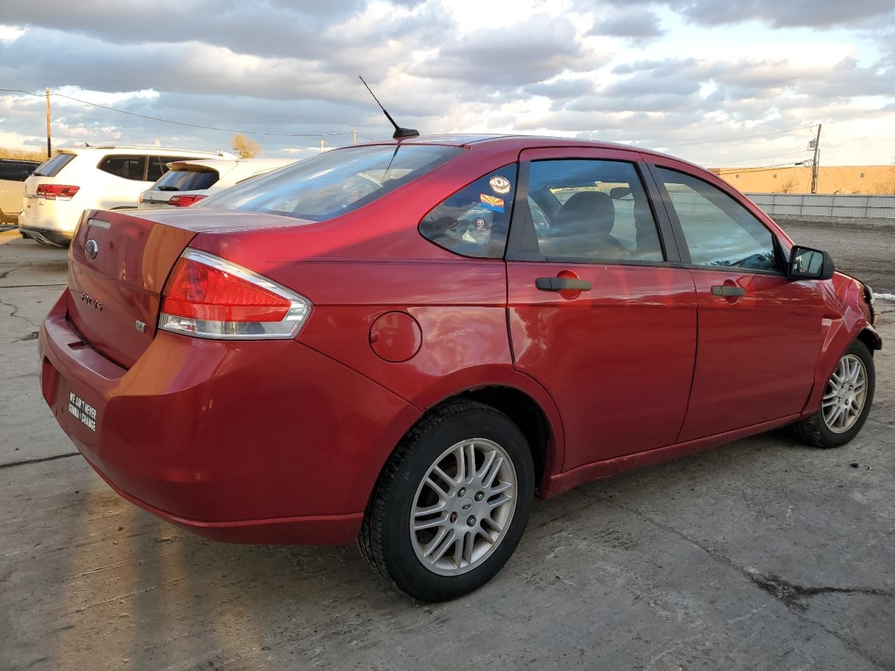 2010 Ford Focus - Image 3