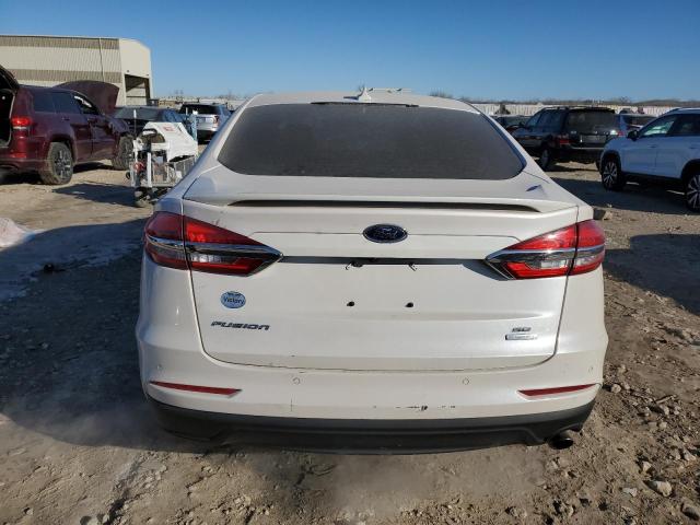  FORD FUSION 2019 White
