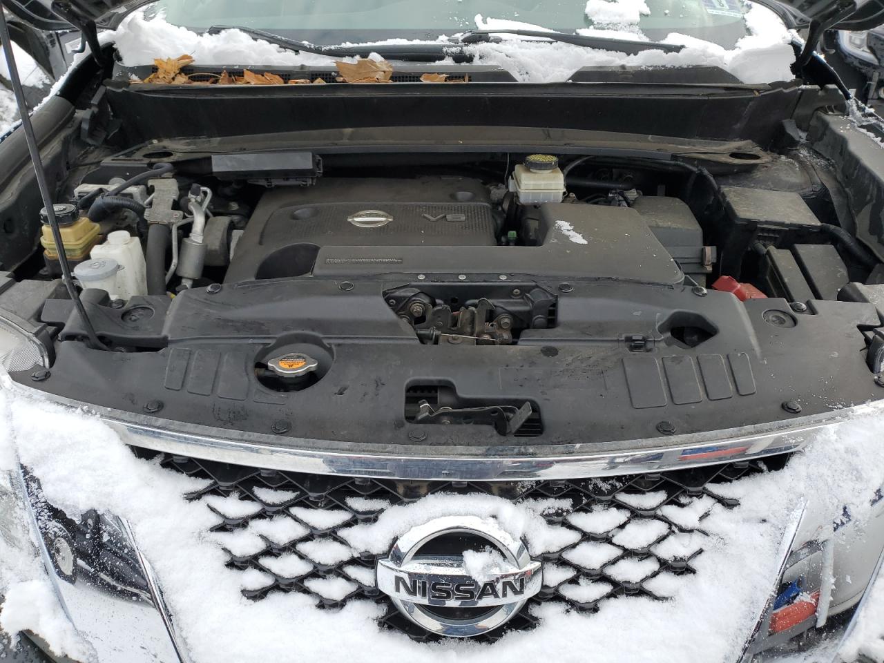 2015 Nissan Pathfinder - Image 12