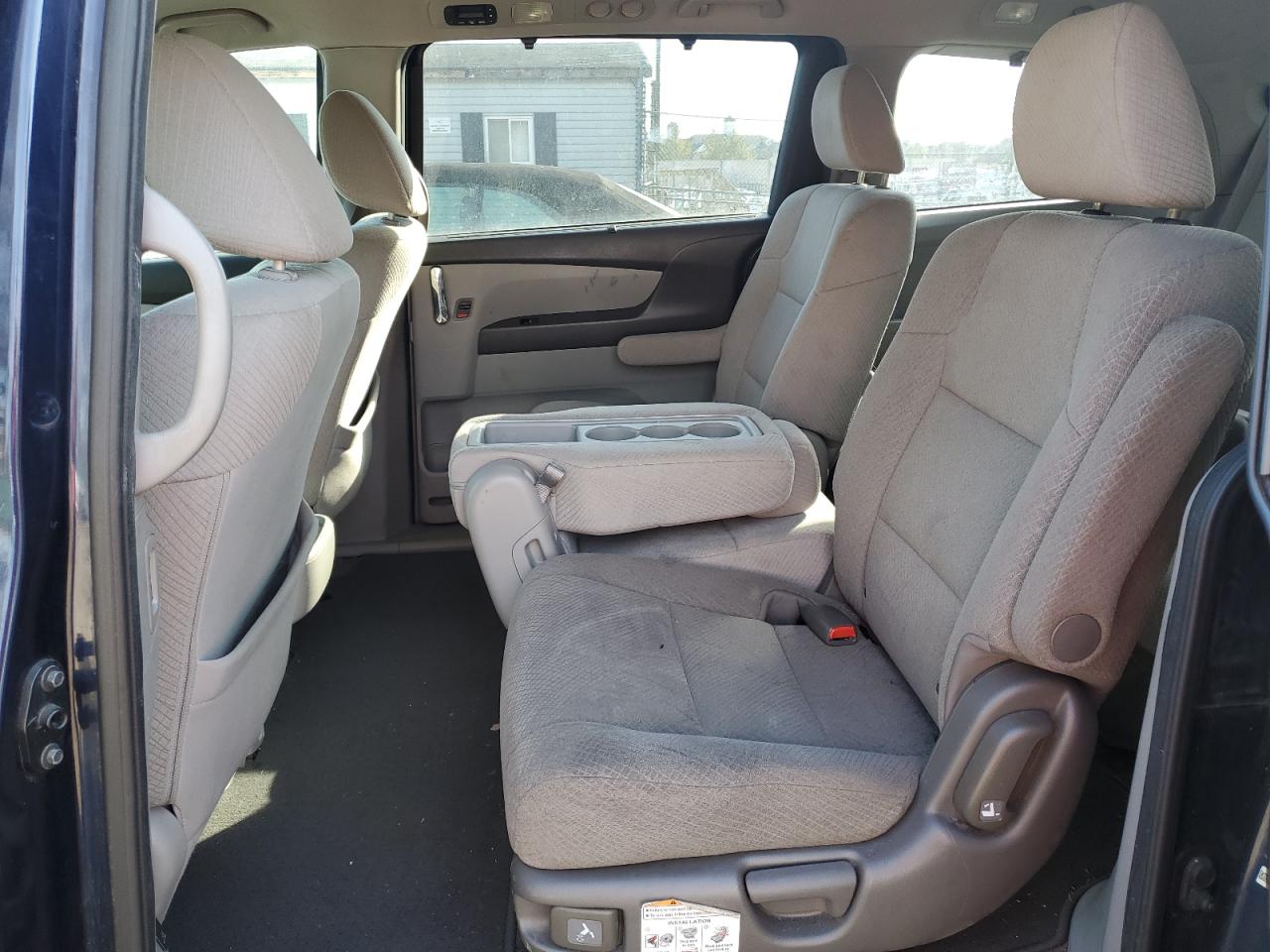 2015 Honda Odyssey - Image 11