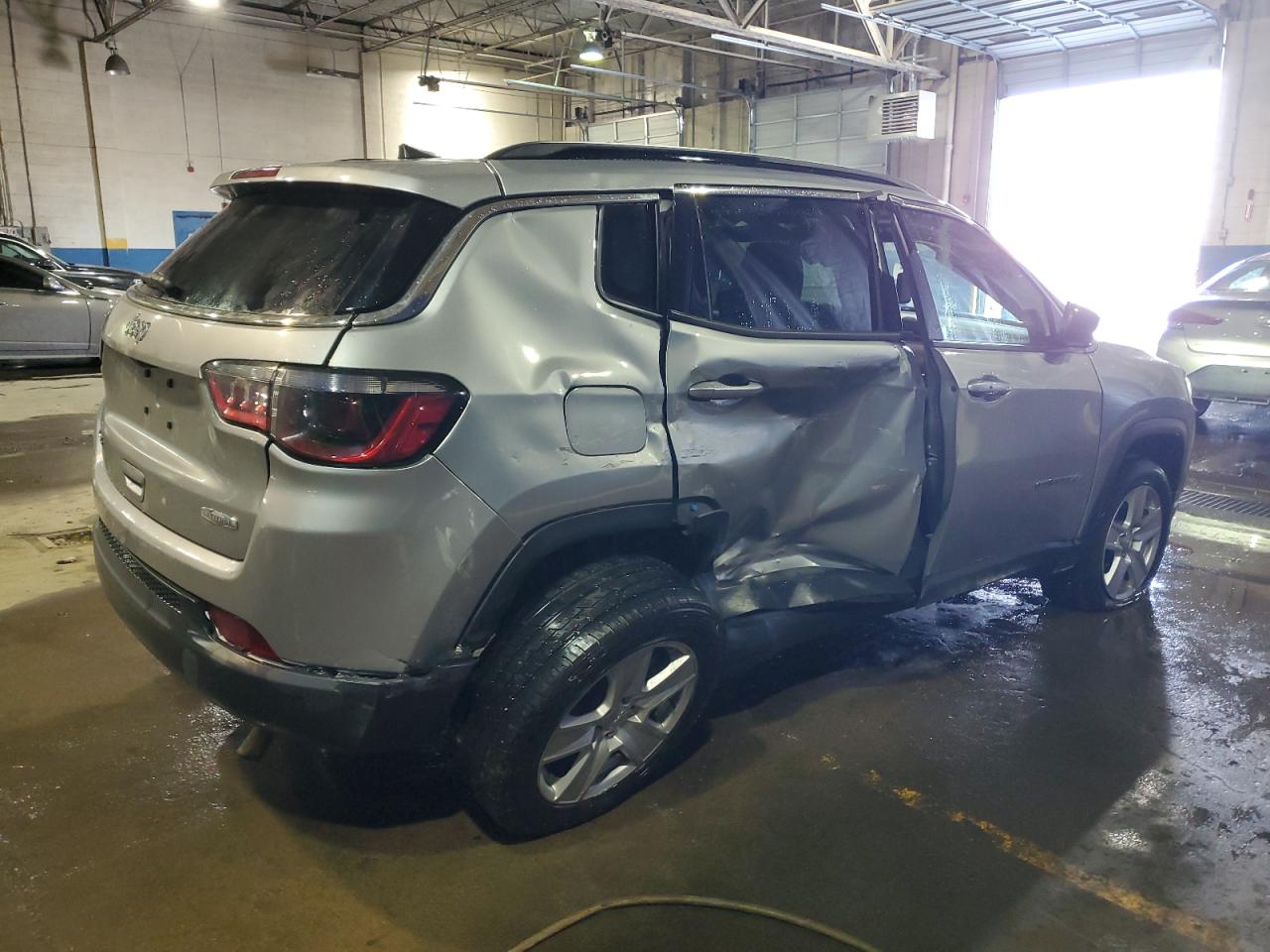2022 Jeep Compass - Image 3