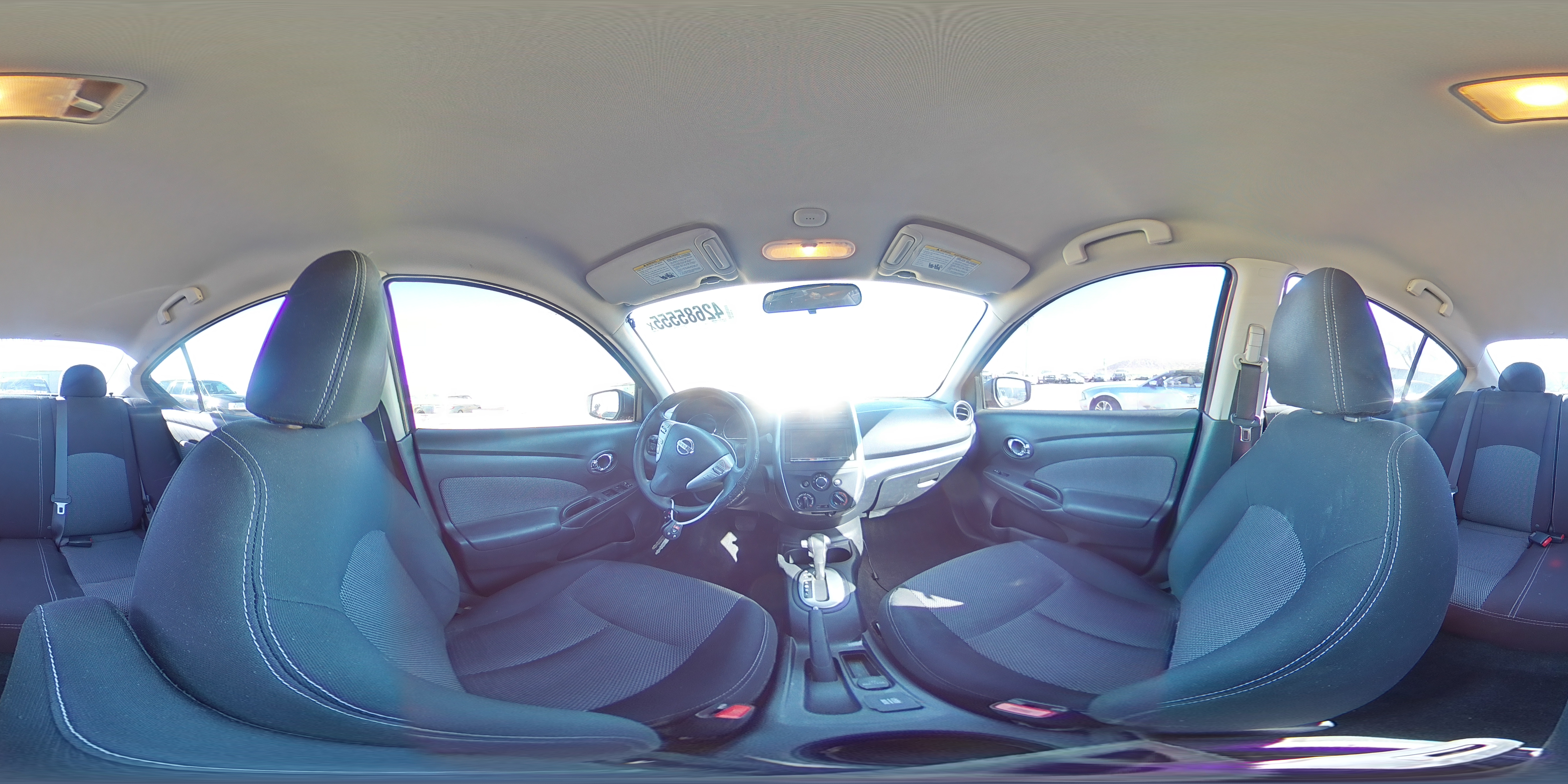 2015 Nissan Versa - Image 14