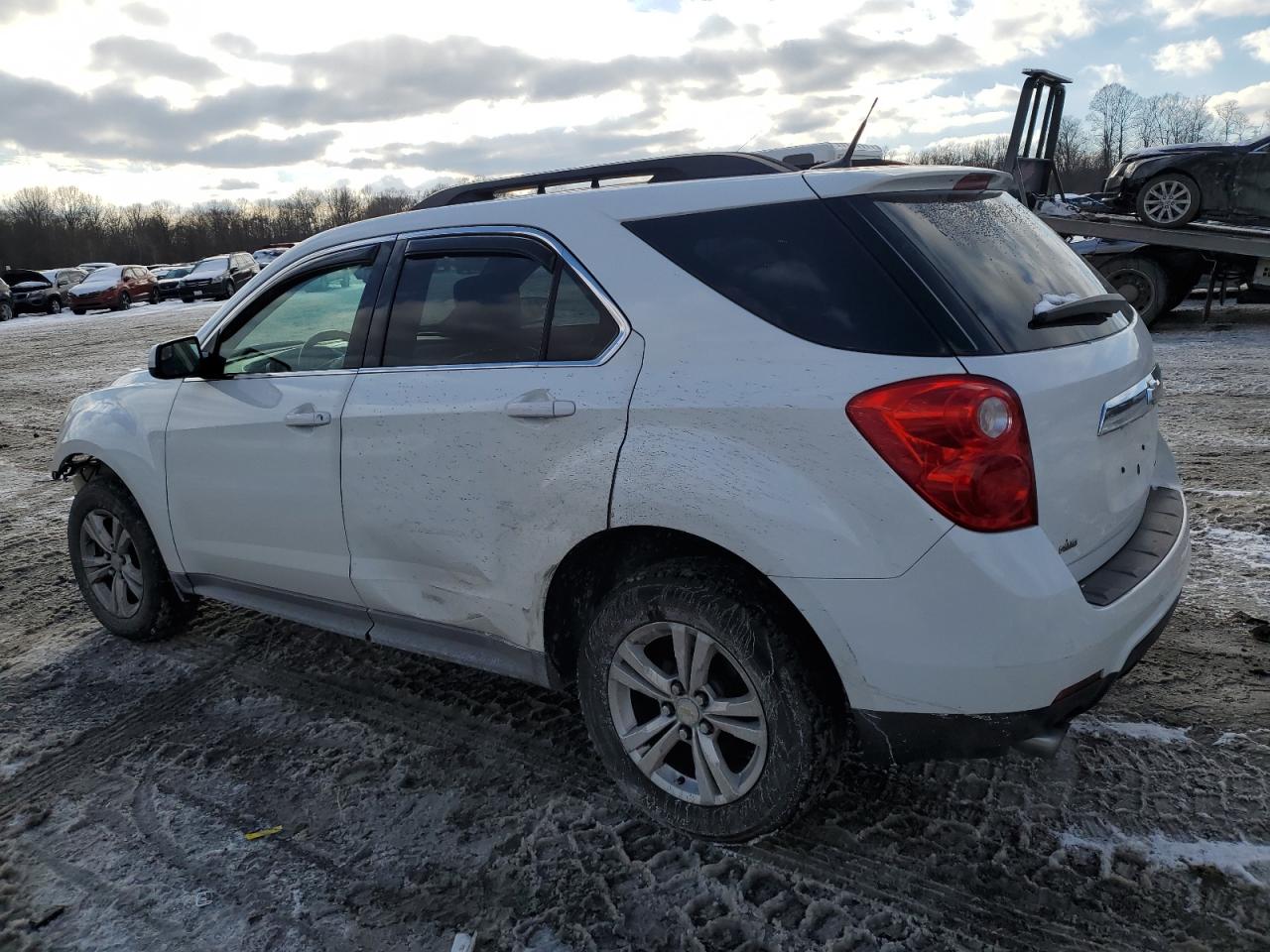 2012 Chevrolet Equinox - Image 2