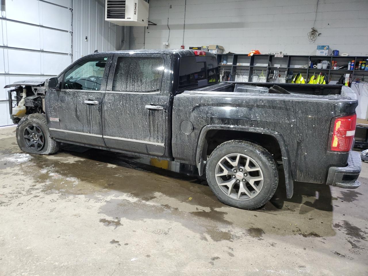 2014 GMC Sierra - Image 2