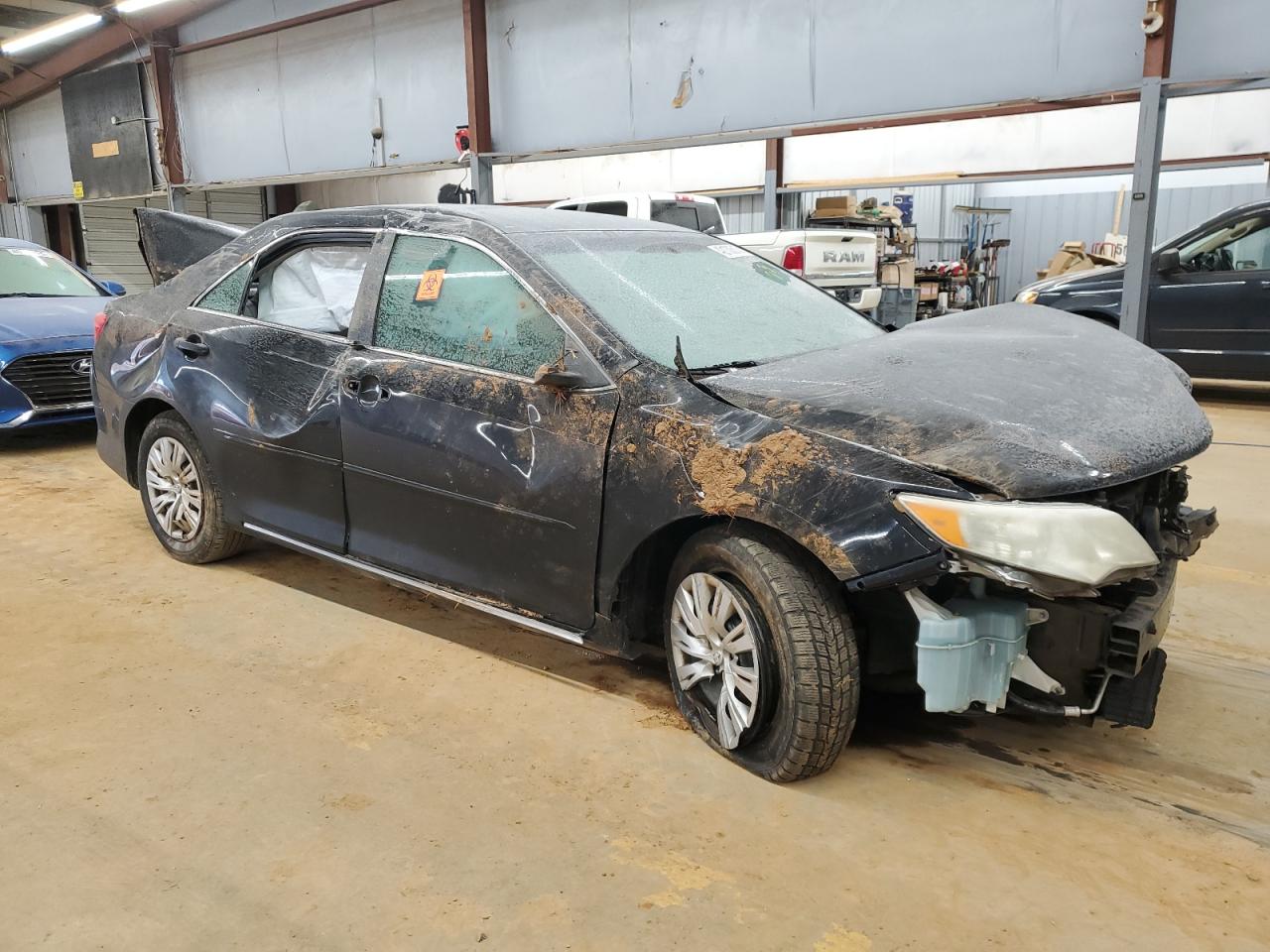 2012 Toyota Camry - Image 4