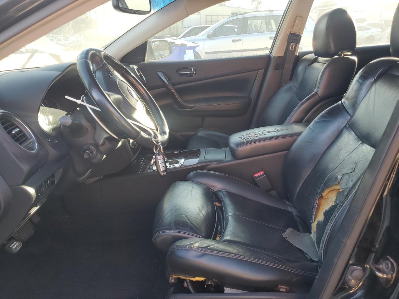 2010 Nissan Maxima - Image 7