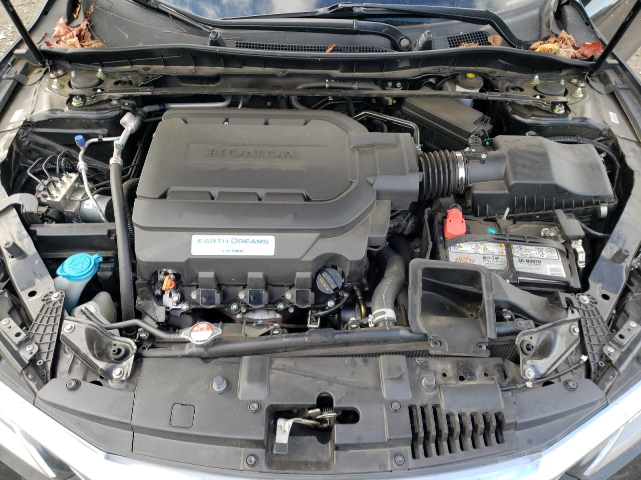 2017 Honda Accord - Image 11