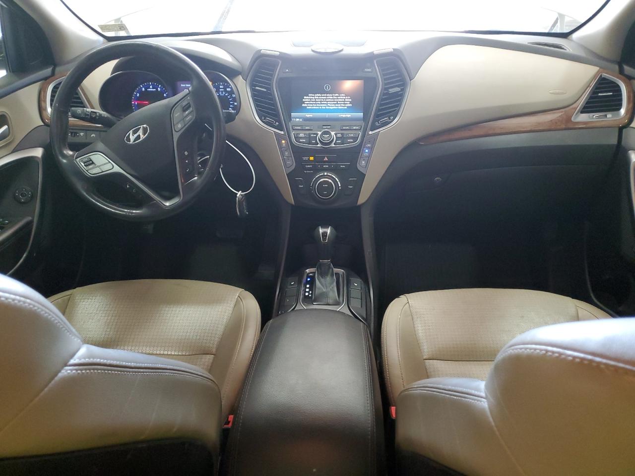 2013 Hyundai Santa Fe - Image 8