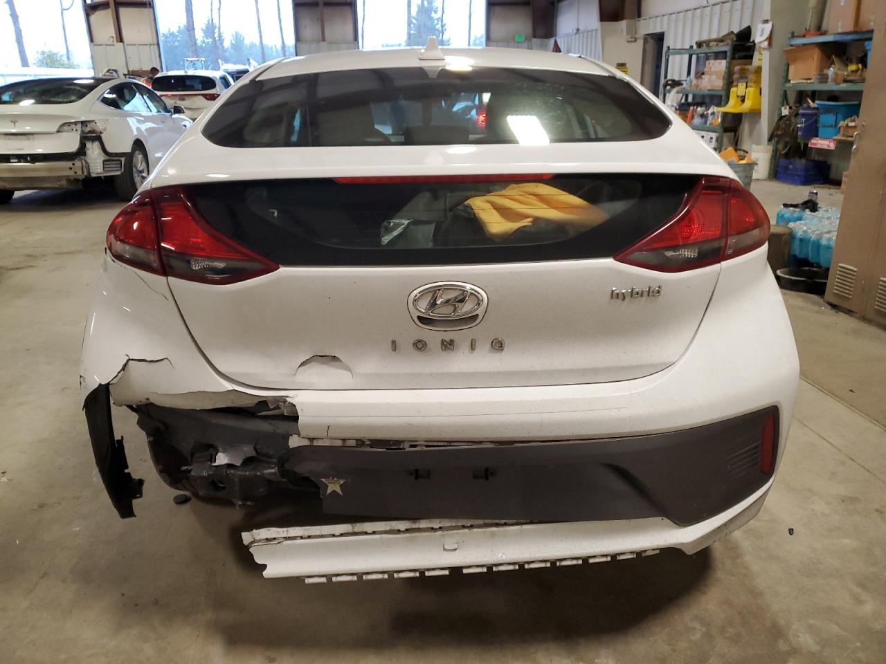 2022 Hyundai IONIQ - Image 6