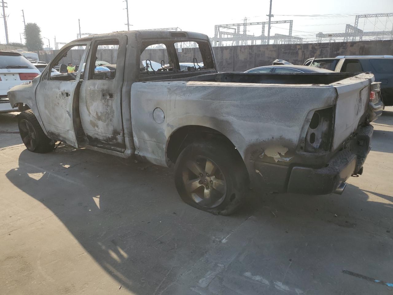 2015 RAM 1500 - Image 2
