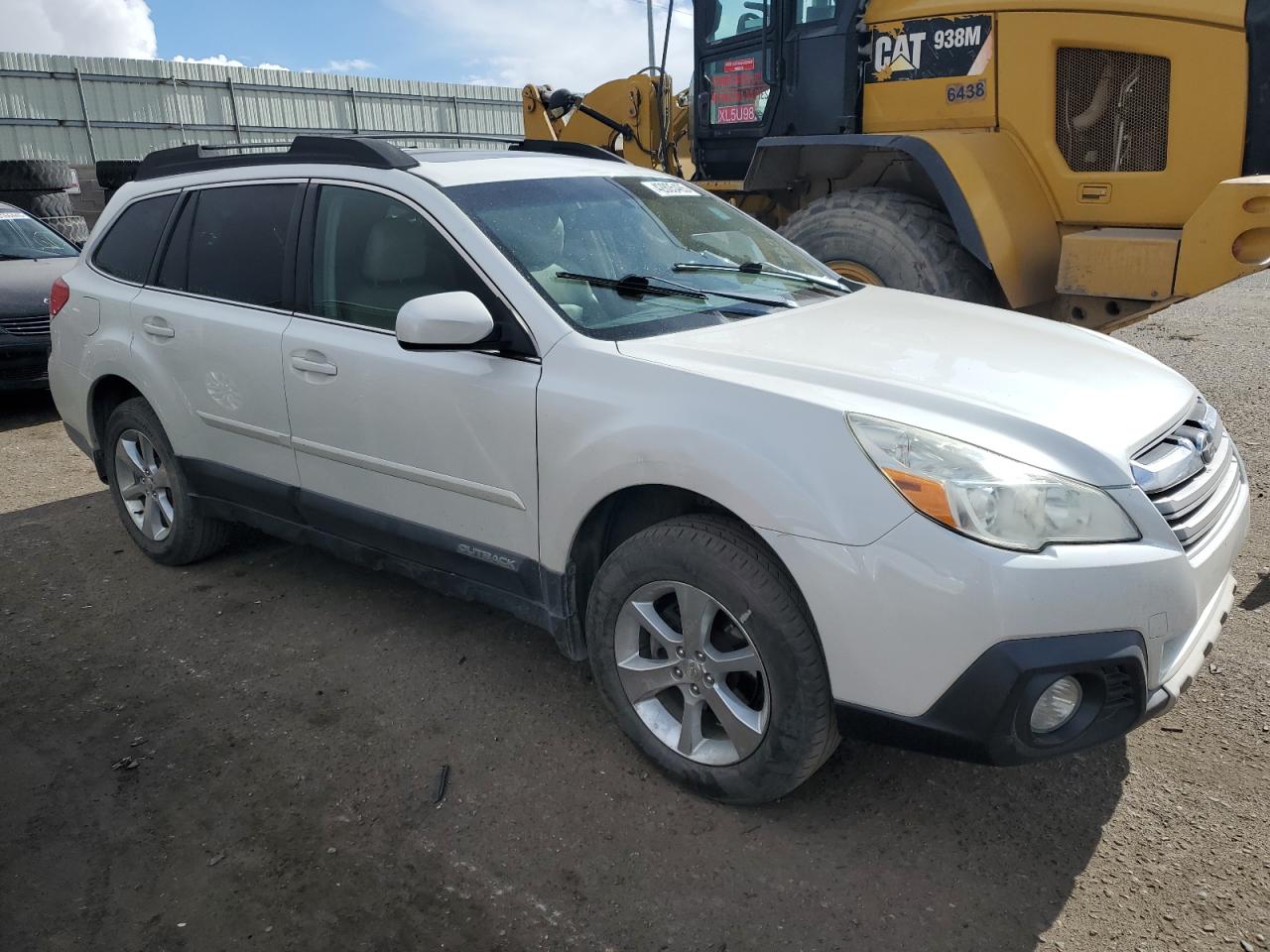 2014 Subaru Outback - Image 4