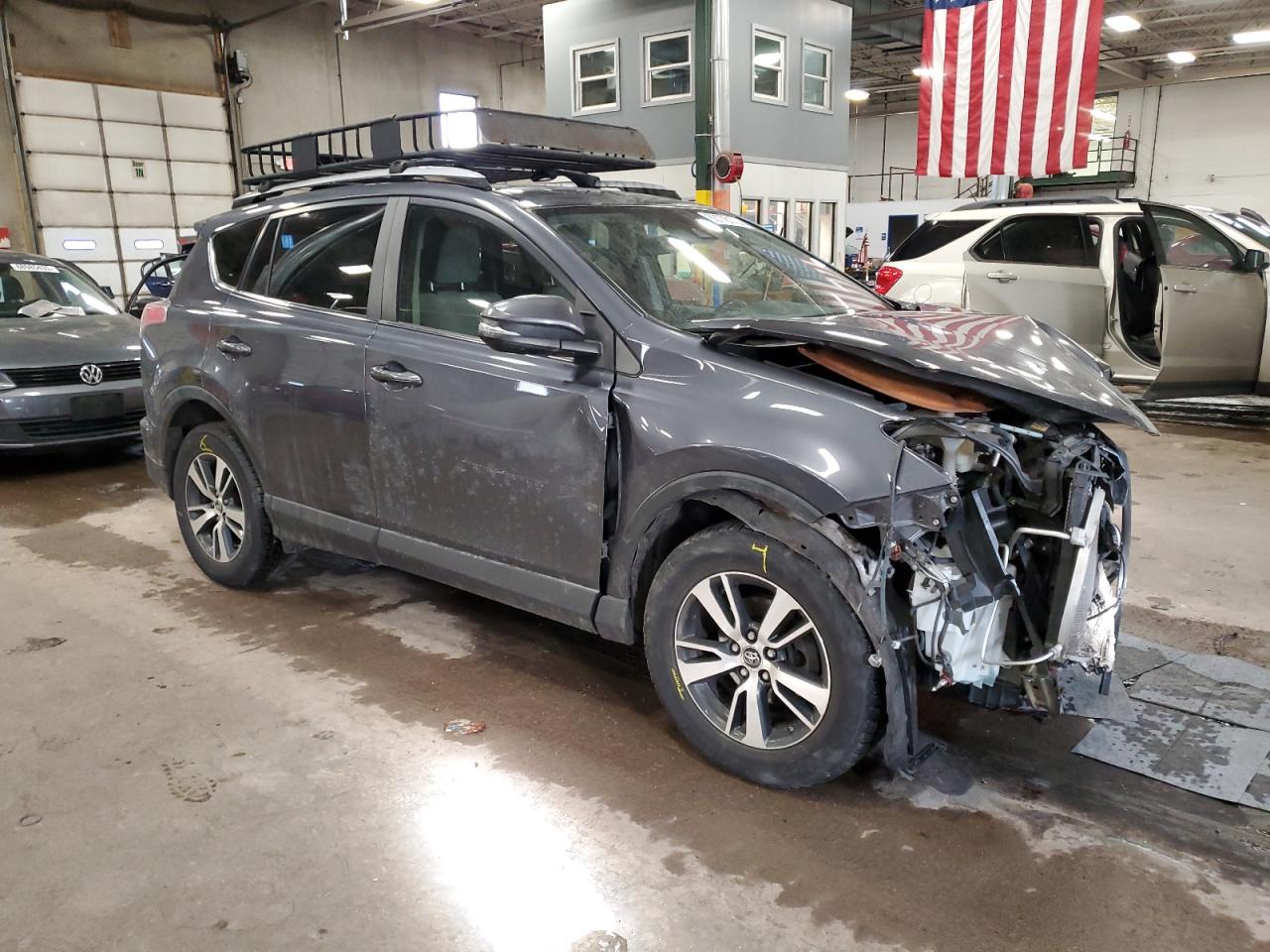 2017 Toyota RAV 4 - Image 4