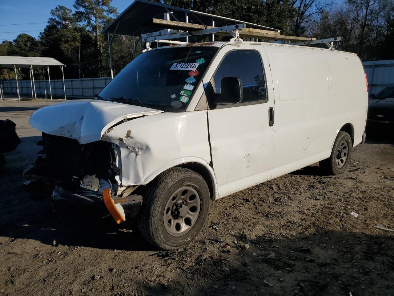 2008 Chevrolet Express - Image 1