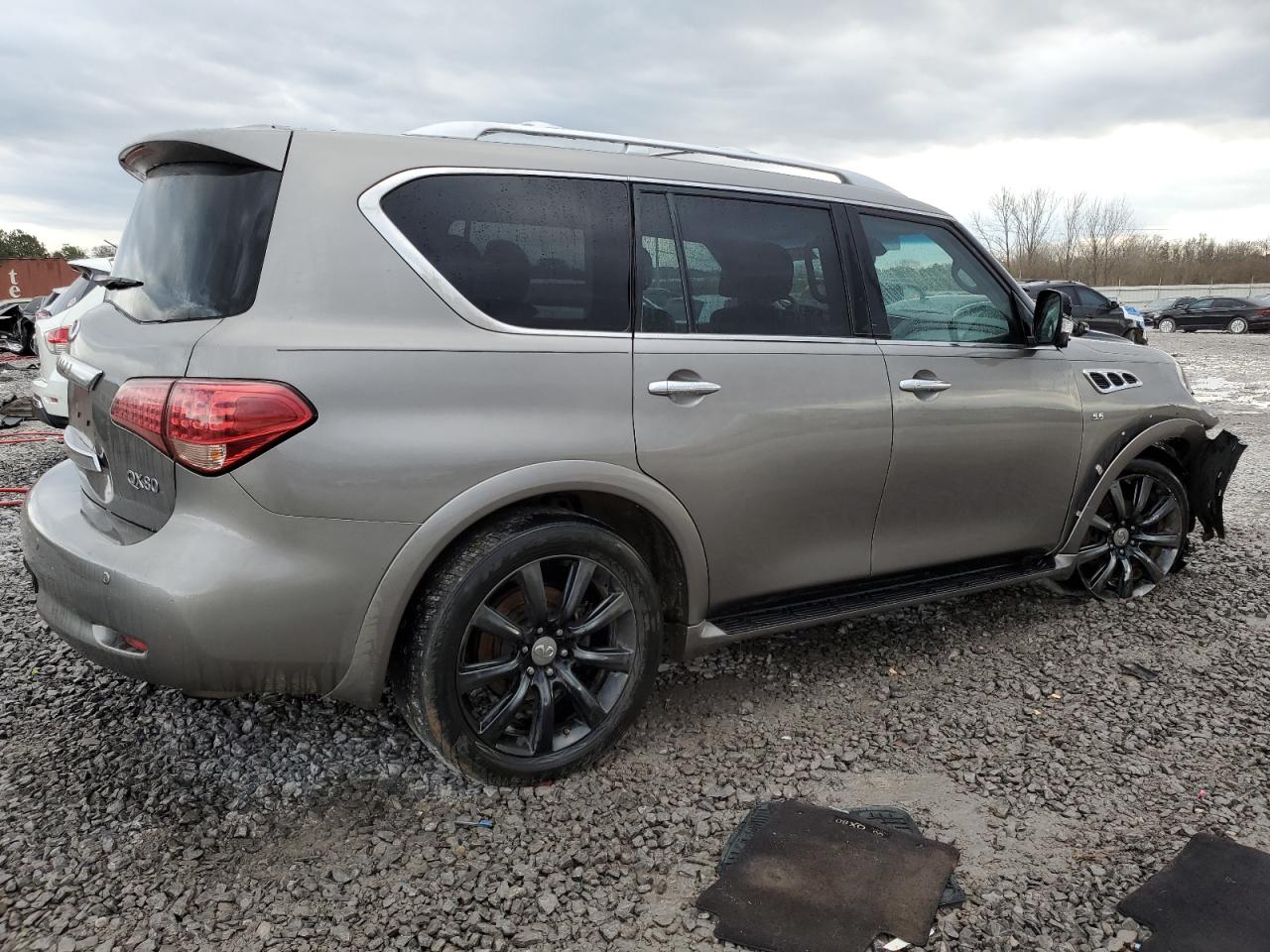 2014 Infiniti QX80 - Image 3