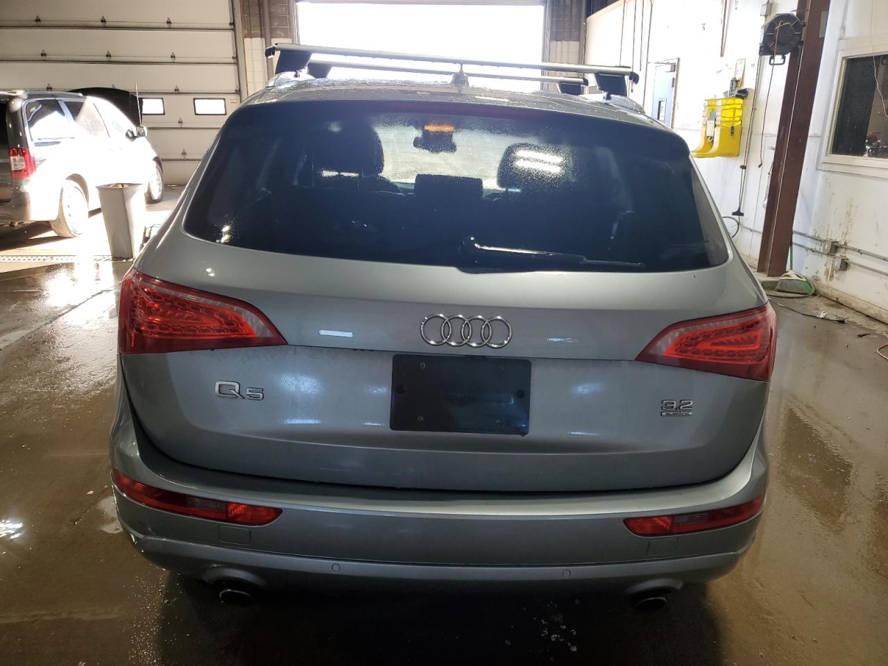2010 Audi Q5 - Image 6