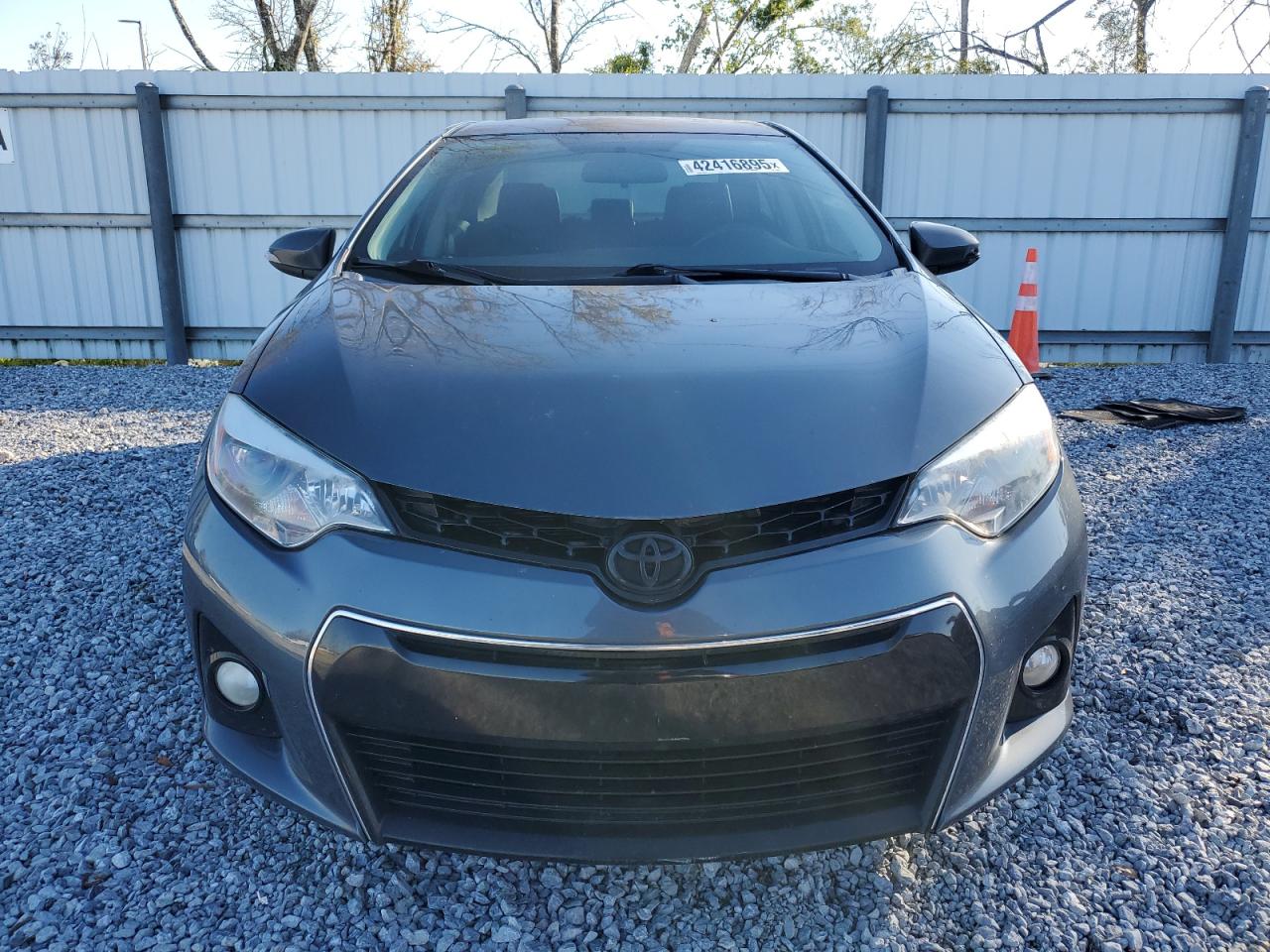 2015 Toyota Corolla - Image 5