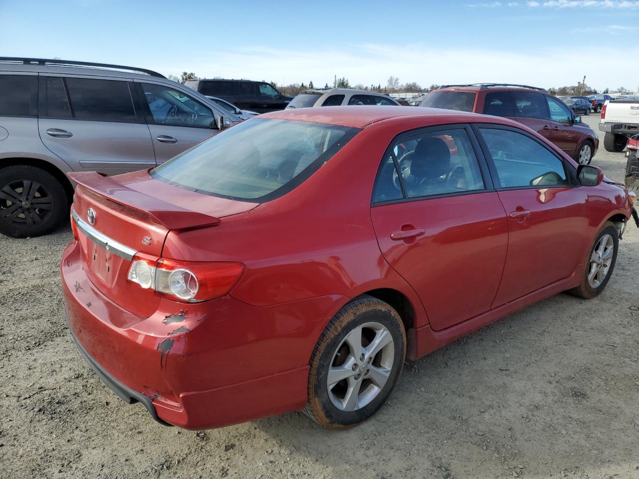 VIN 2T1BU4EEXDC010653 2013 TOYOTA COROLLA no.3