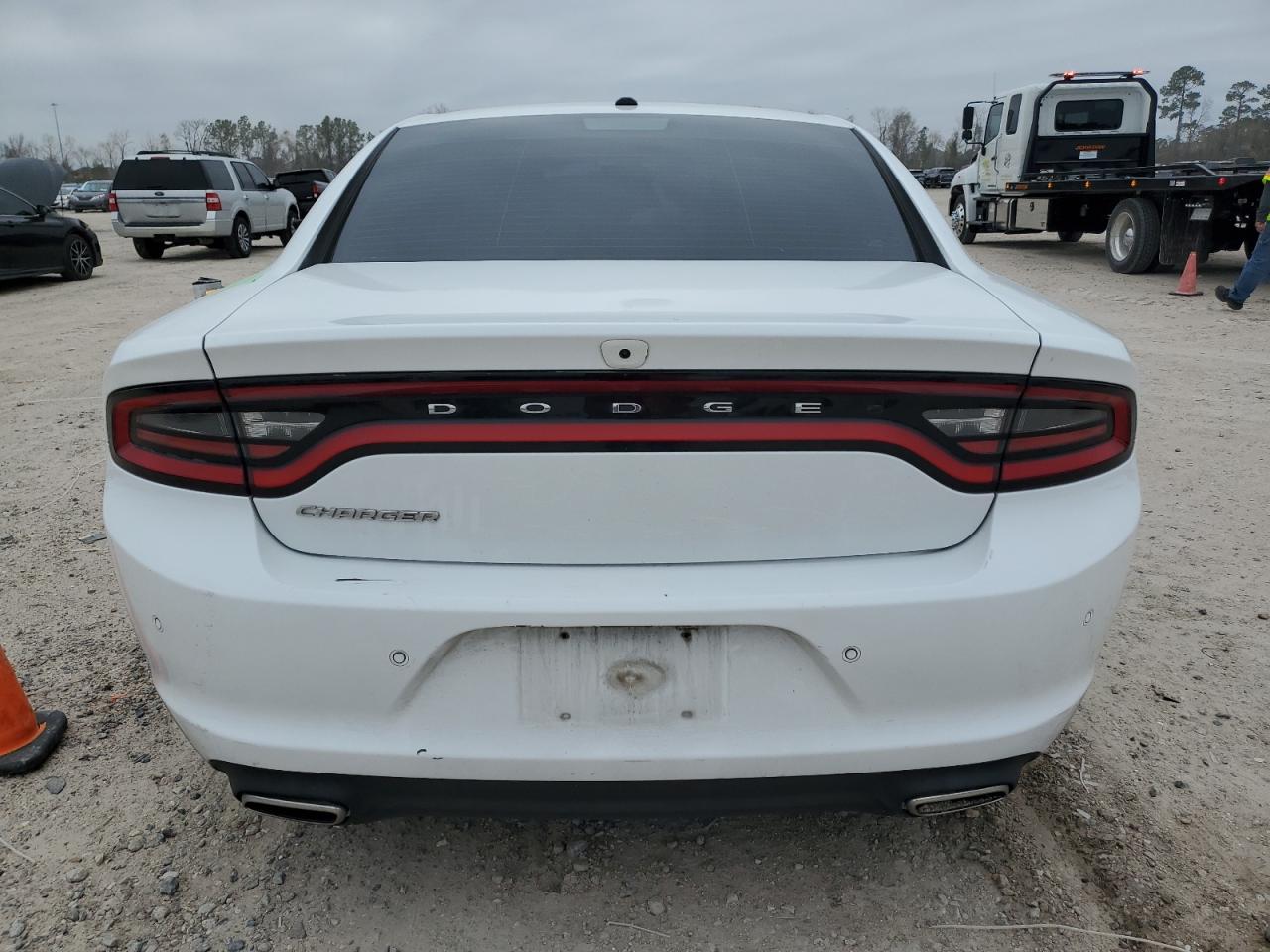 2020 Dodge Charger - Image 6