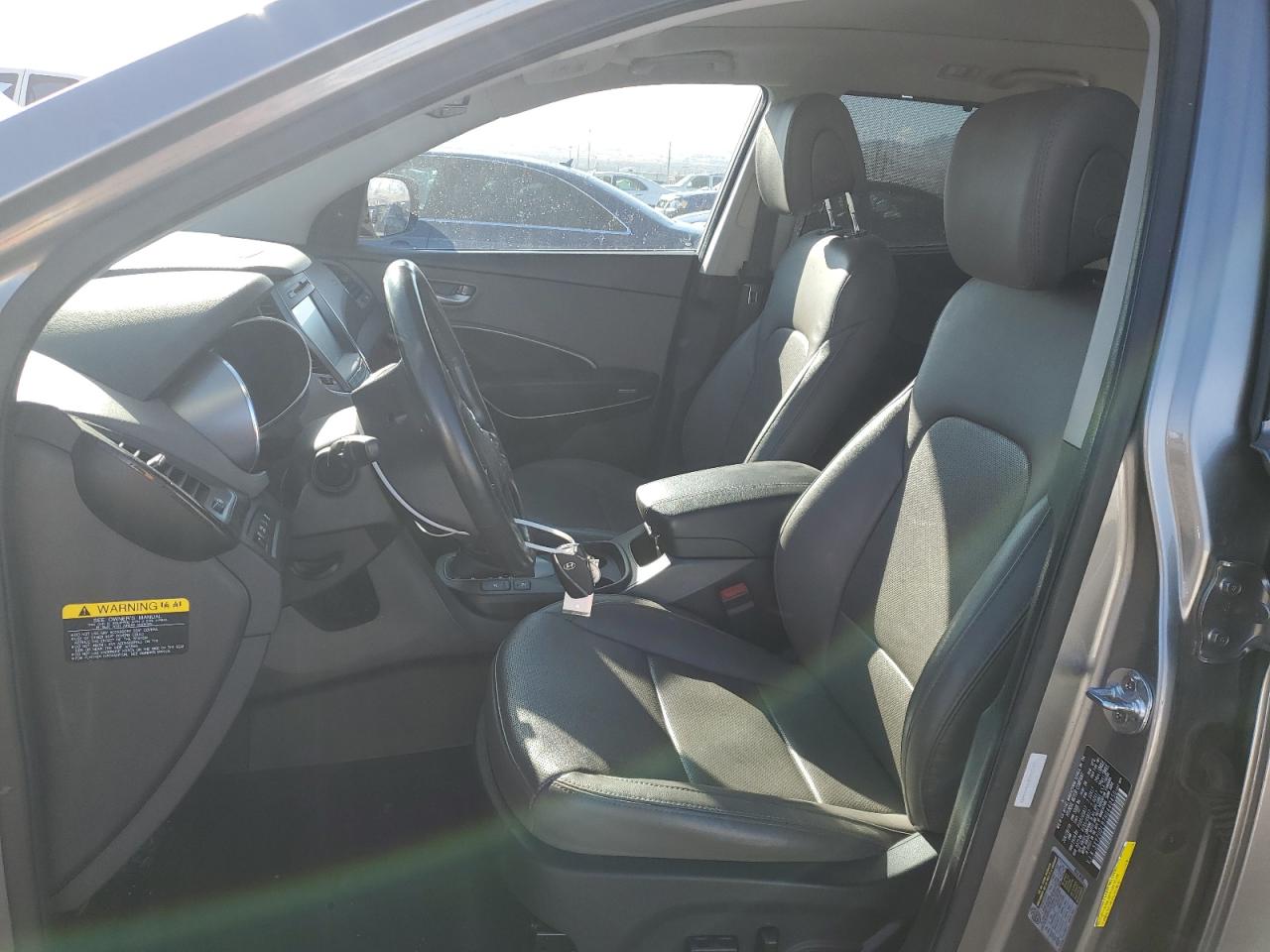 2017 Hyundai Santa Fe - Image 7