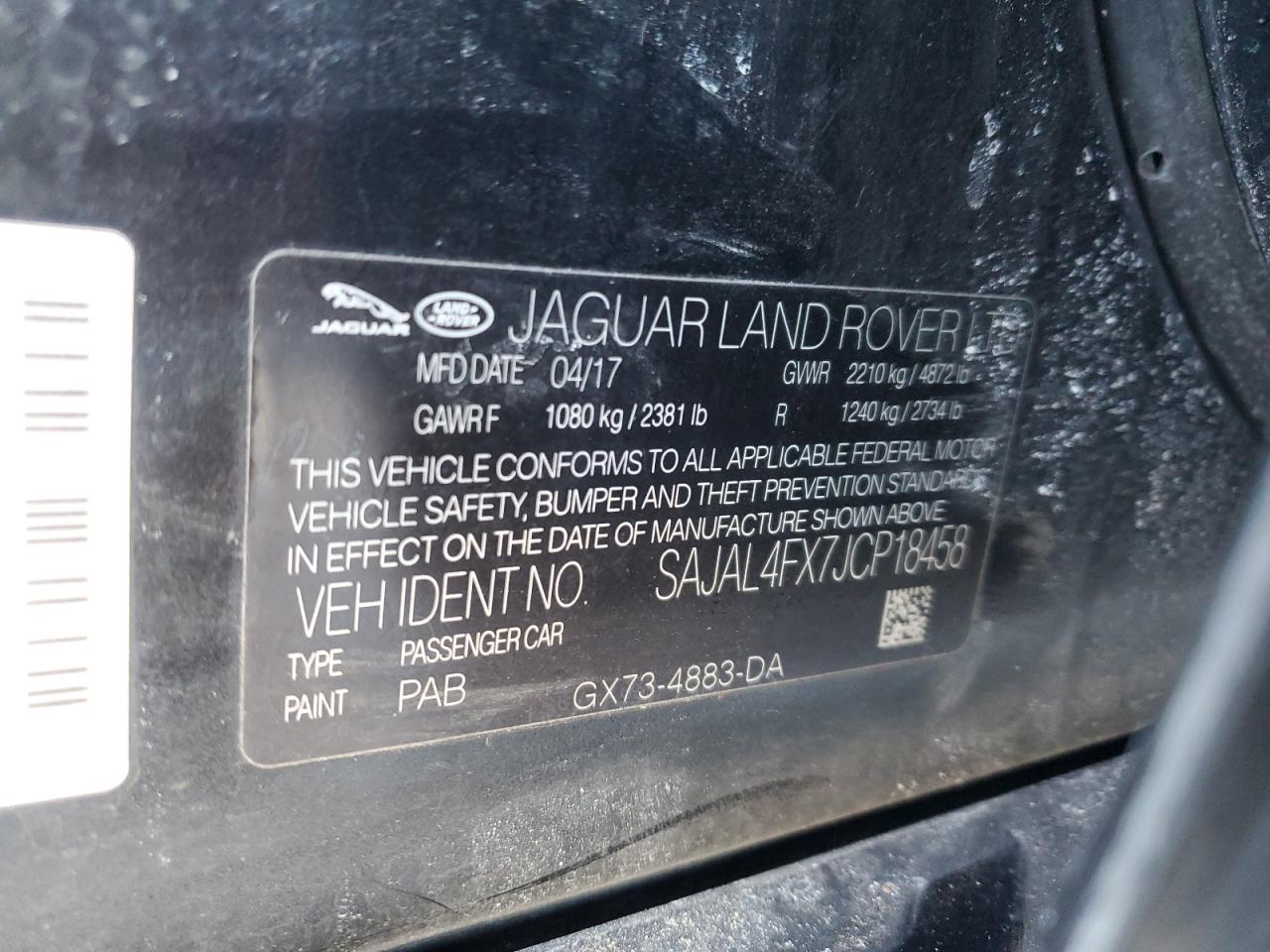 2018 Jaguar XE - Image 12