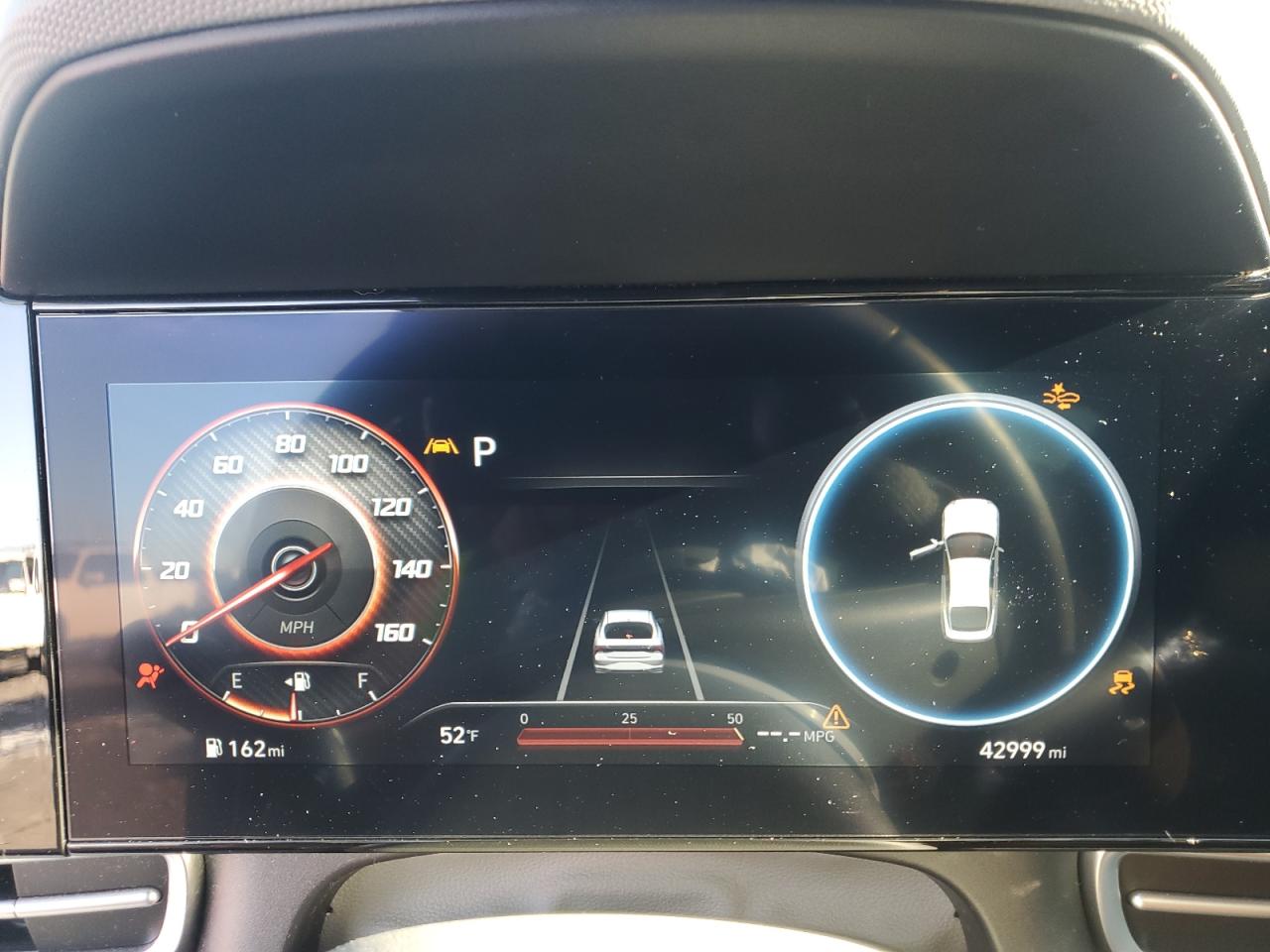2023 Hyundai Elantra - Image 9