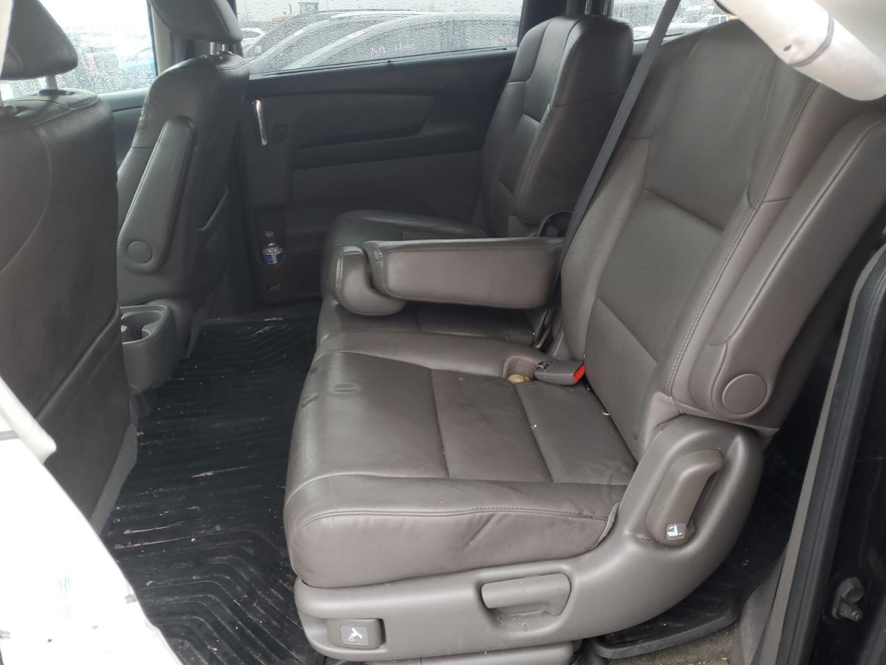 2014 Honda Odyssey - Image 11