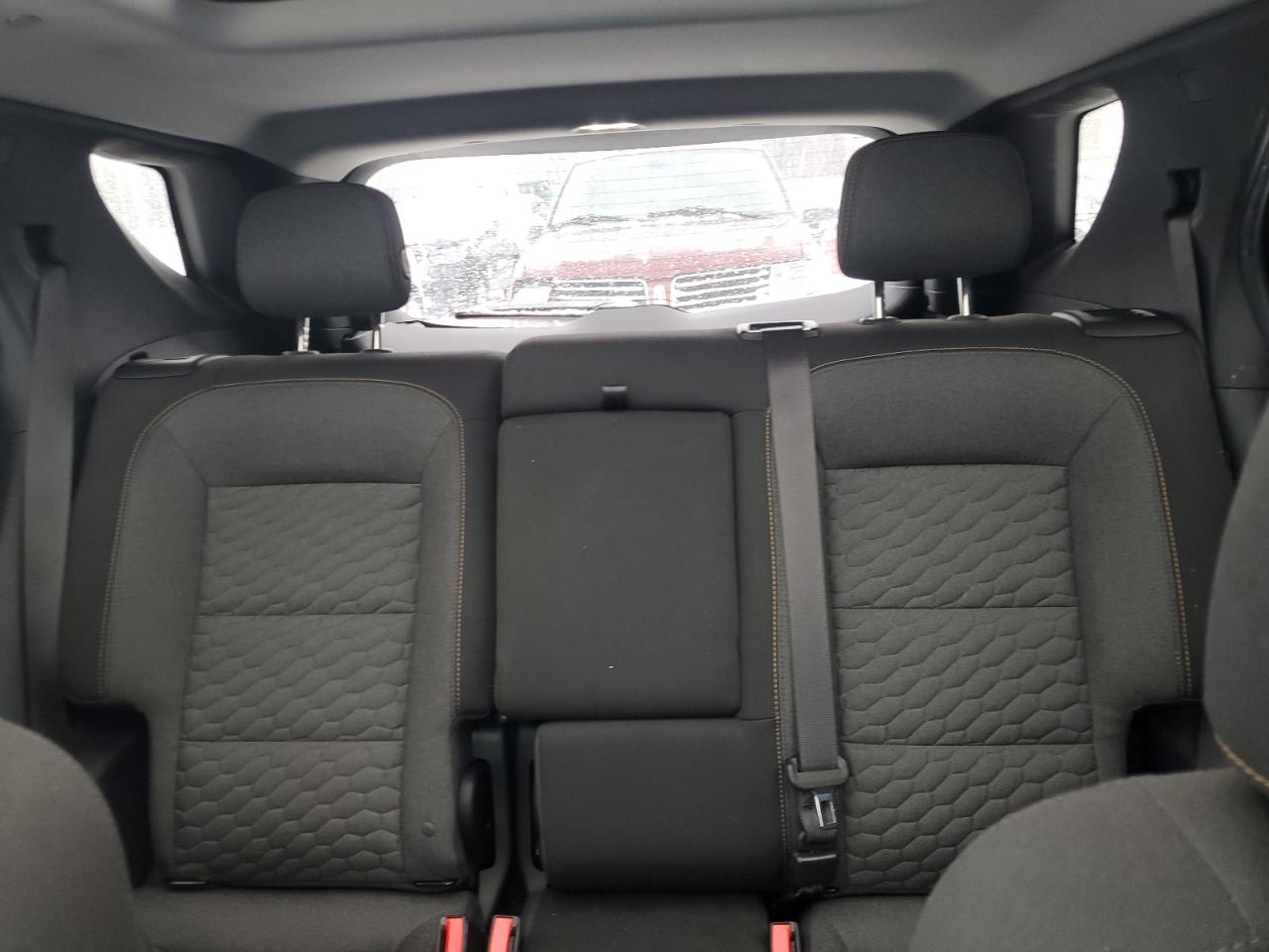 2020 Chevrolet Equinox - Image 10