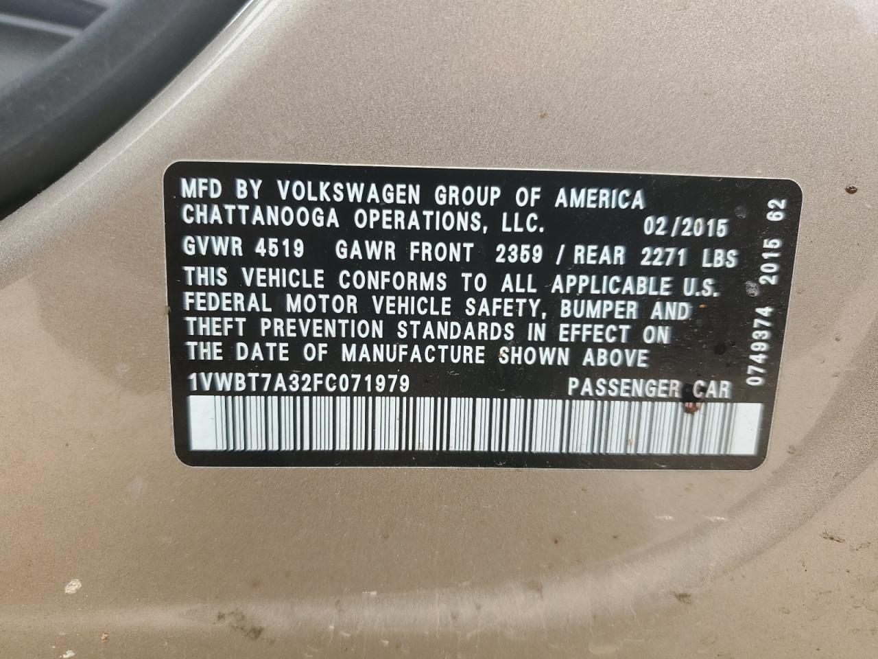 2015 Volkswagen Passat - Image 12