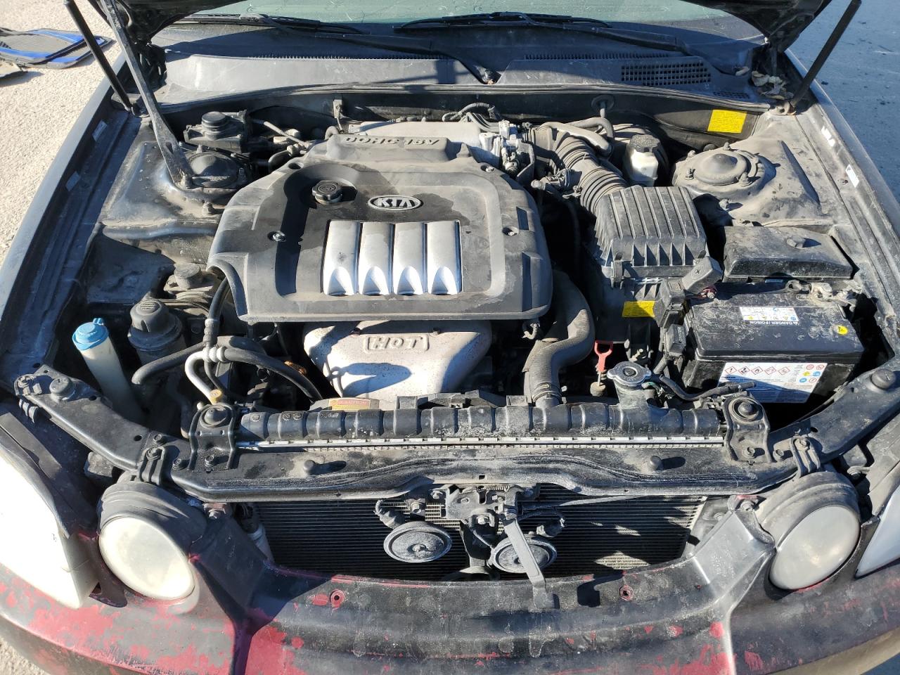 2004 Kia Optima - Image 11