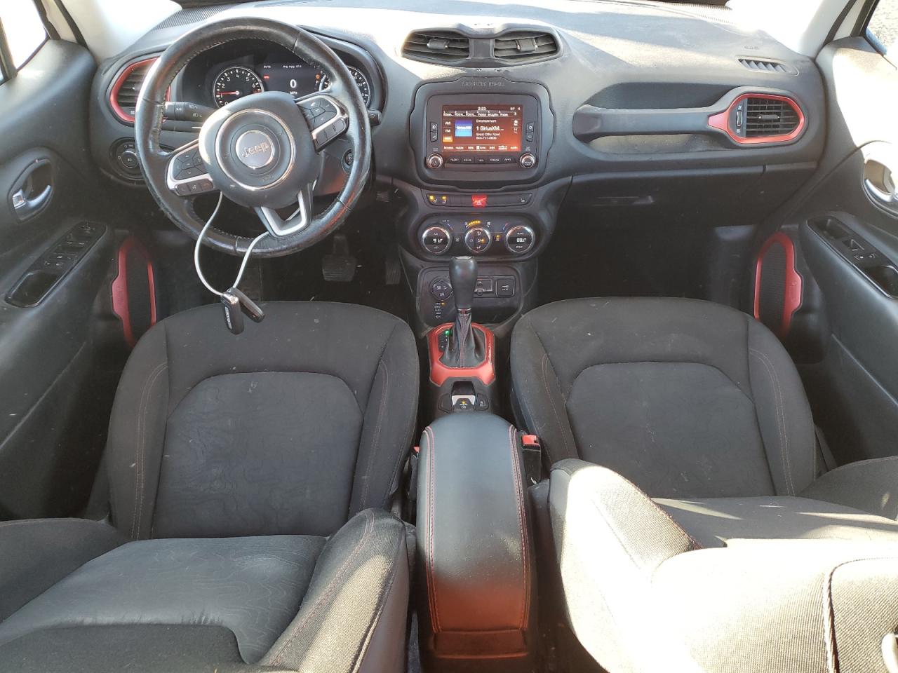 2017 Jeep Renegade - Image 8